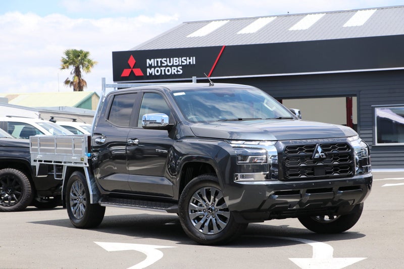 2026 Mitsubishi Triton GLXR 4WD Flat Deck