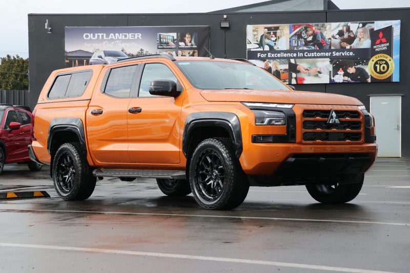 2026 Mitsubishi Triton VRX 4WD Auto