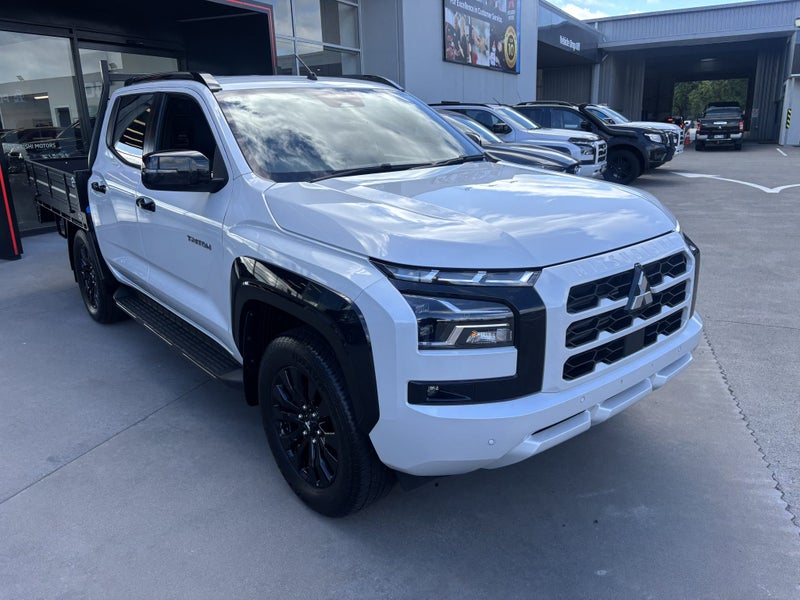 2026 Mitsubishi Triton VRX 4WD F/D