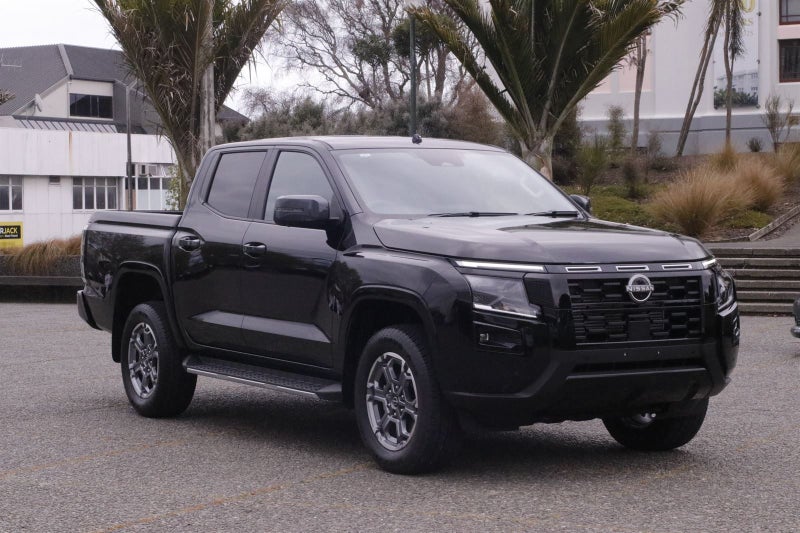 2026 Nissan Navara ST-X