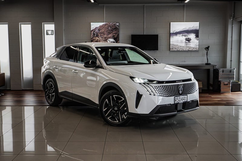 2026 Peugeot 3008 Allure 1.2Pmht/6At