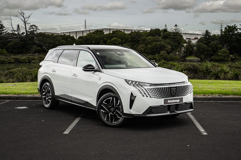 2026 Peugeot 5008 Gt Mhev 1.2Pmht/6Hd