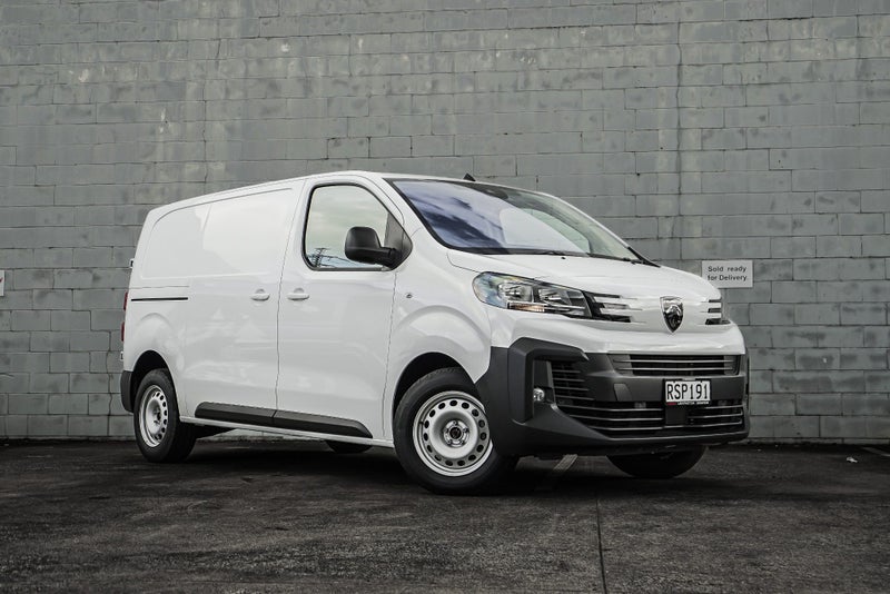 2026 Peugeot Expert Medium Length