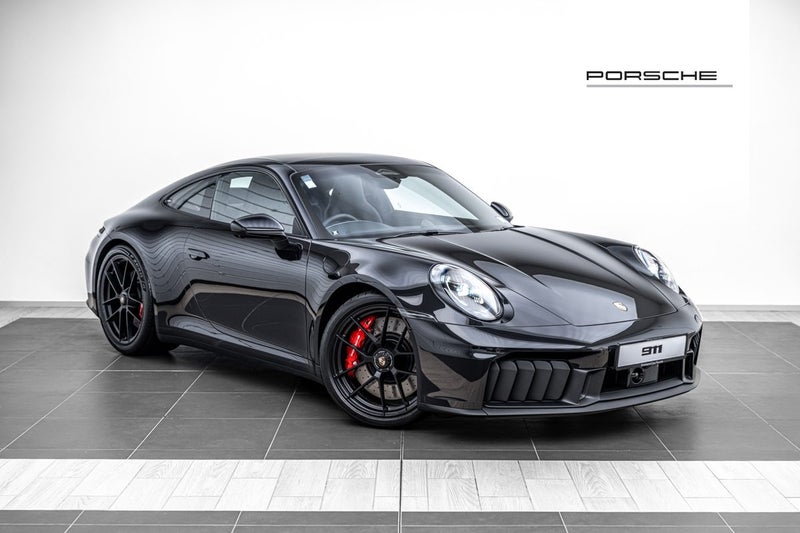 2026 Porsche 911 CARRERA GTS COUPE