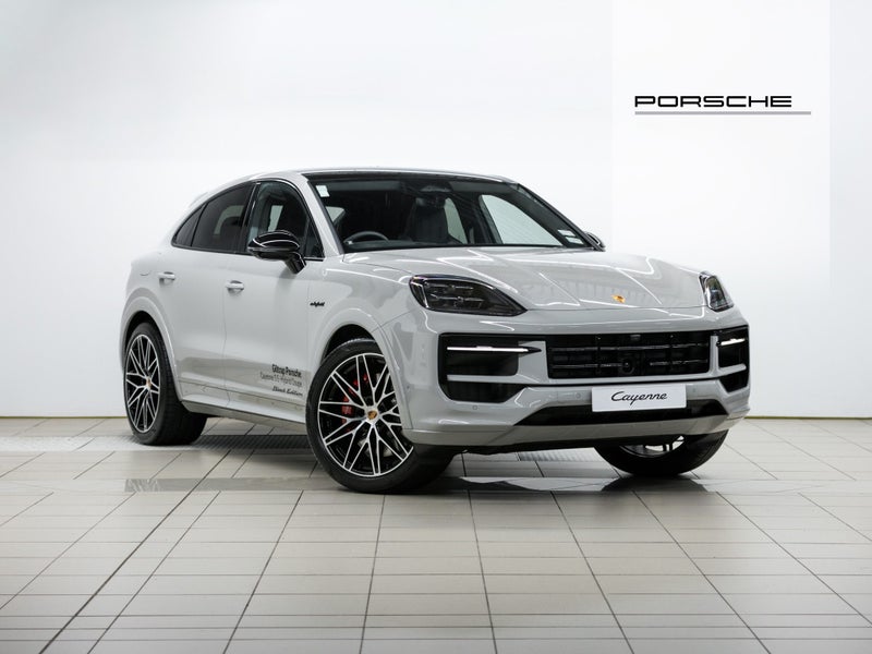 2026 Porsche Cayenne S E-Hybrid Coupe Black Edi...