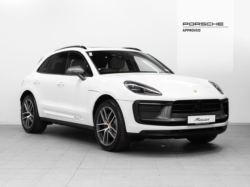 2026 Porsche Macan T 2.0L