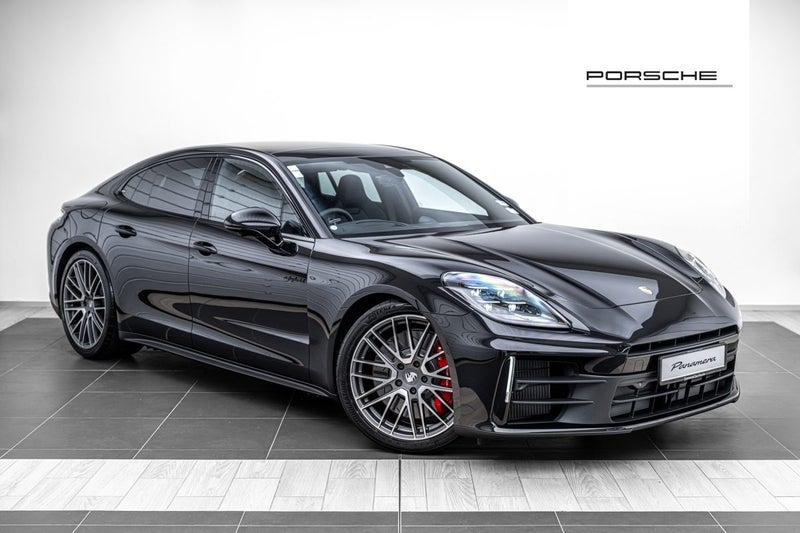 2026 Porsche Panamera 4S E-HYBRID