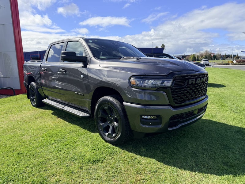 2026 Ram 1500 3.0 Express Petrol Auto