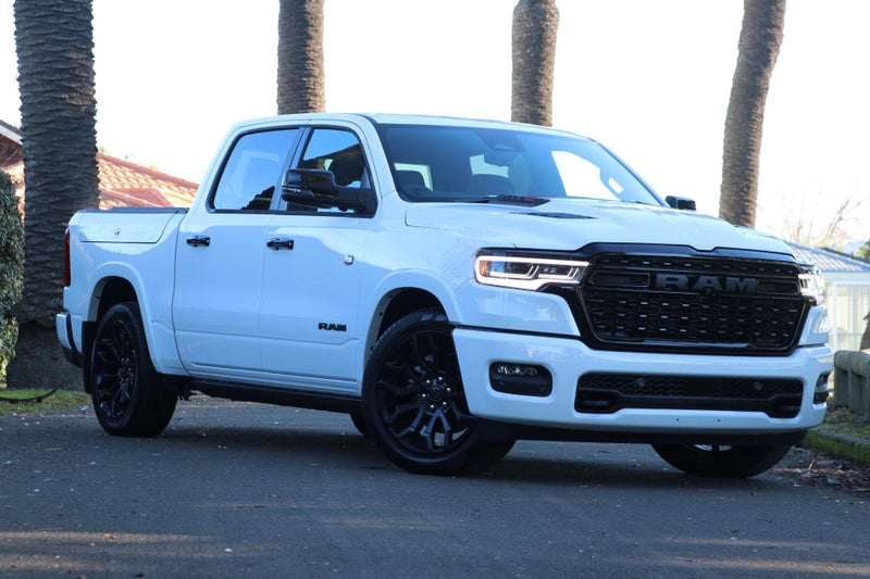 2026 Ram 1500 DT LIMITED I6 RB NIGHT EDITION