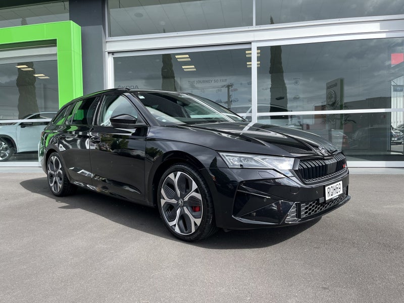 2026 Skoda Octavia RS Plus Wagon 195kW 2.0PT