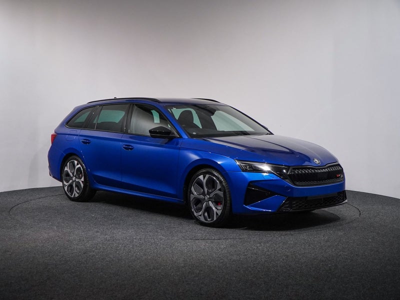 2026 Skoda Octavia RS Wagon 195kW