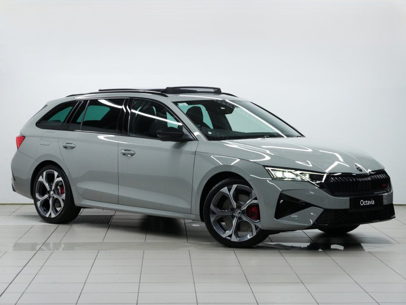 2026 Skoda Octavia Wagon RS TSI 195kW