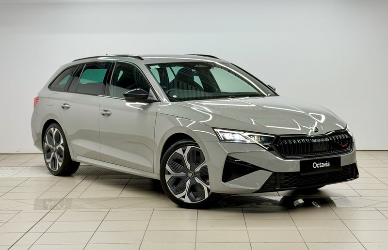 2026 Skoda Octavia Wagon RS TSI 195kW