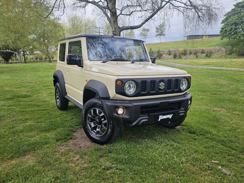2026 Suzuki Jimny SIERRA 1.5P/4WD/4AT
