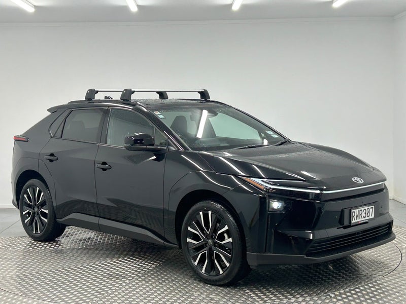 2026 Toyota bZ4X Motion 75Kwh/Ev/4Wd