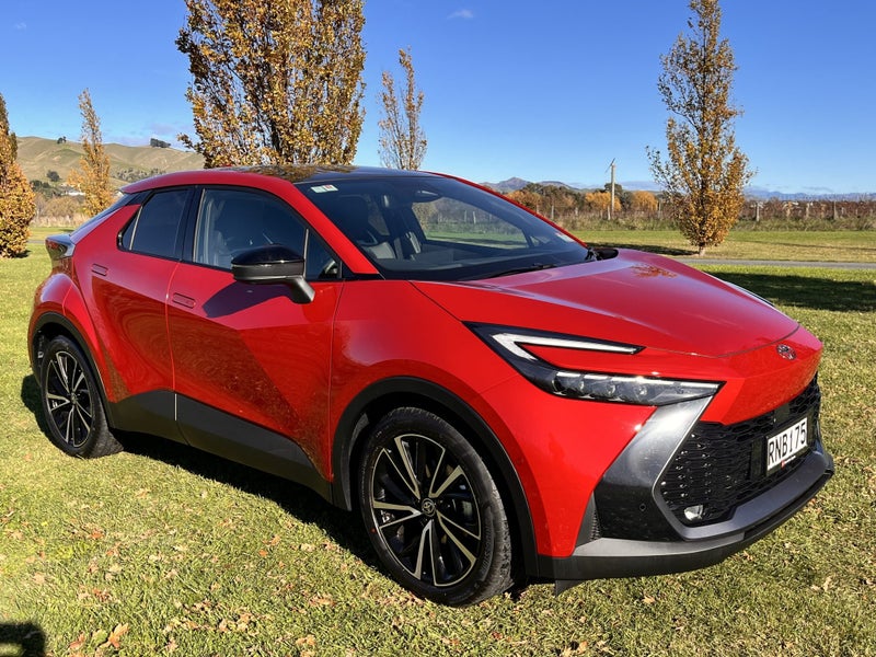 2026 Toyota C-HR Limited 1.8P HEV CVT FWD SUV/5...