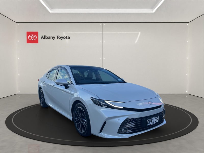 2026 Toyota Camry ZR 2.5P HEV ECVT FWD SD/4D/5S...