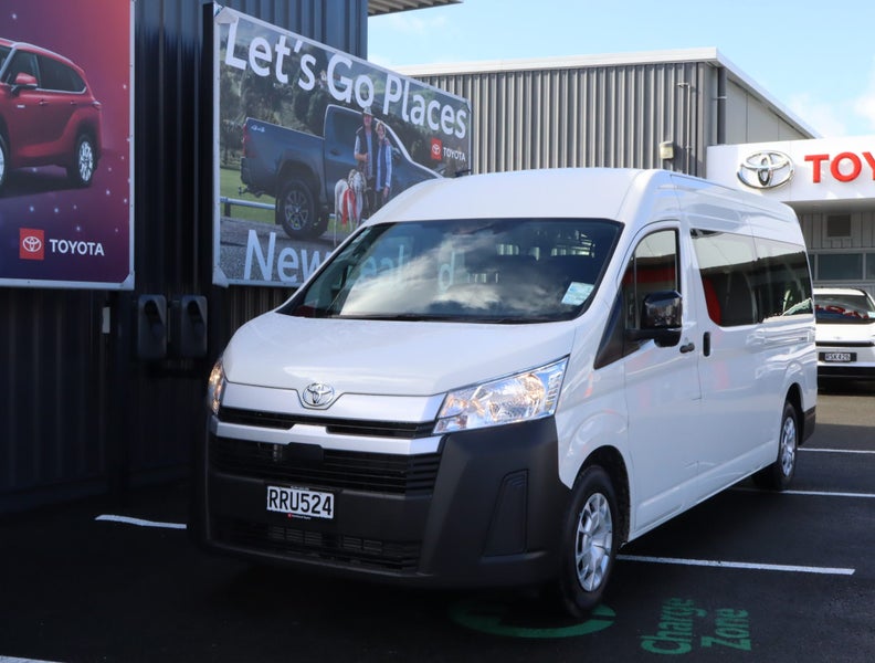 2026 Toyota Hiace ZX 2.8DT 6AT RWD GVN/4D/2S Mi...