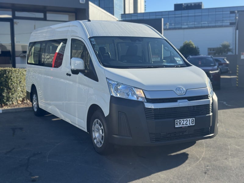 2026 Toyota Hiace ZX 2.8L Turbo Diesel Automati...