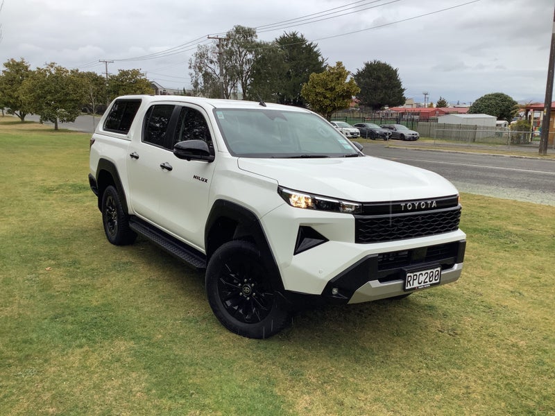 2026 Toyota Hilux SR 2.8DT 6AT 2WD Double Cab