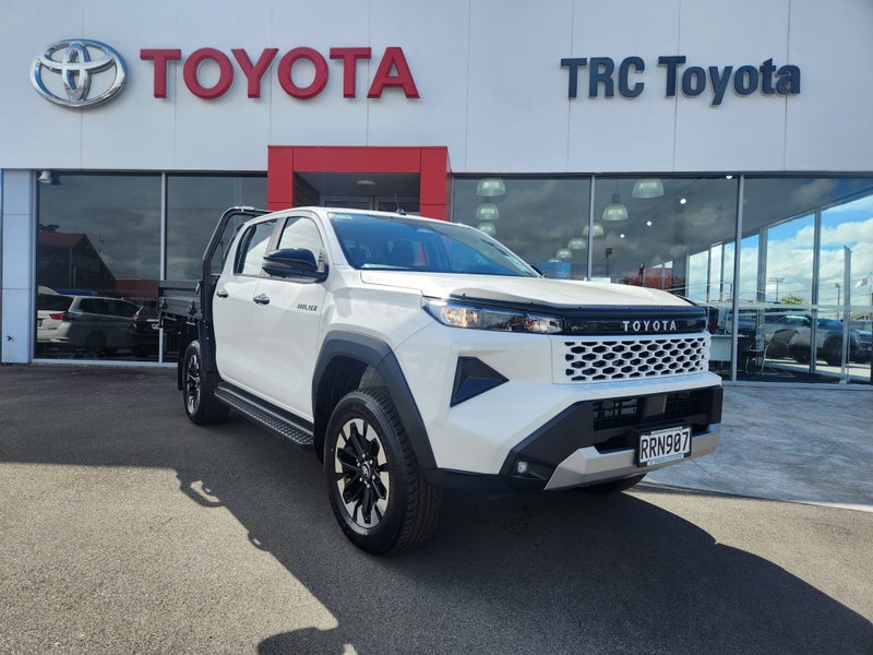 2026 Toyota Hilux SR 2.8DT Manual 4WD Double Ca...