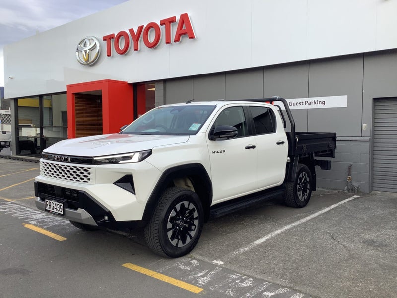 2026 Toyota Hilux SR5 2.8DT Hybrid 6AT 4WD Doub...