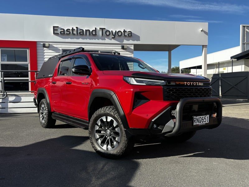 2026 Toyota Hilux SR5 Limited 2.8DT Hybrid 6AT...