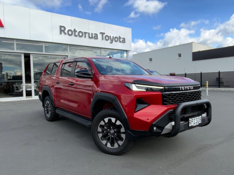 2026 Toyota Hilux SR5 Limited - Ex demo availab...