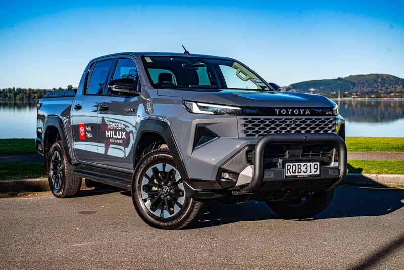 2026 Toyota Hilux SR5 Limited Hybrid