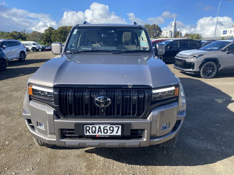 2026 Toyota Land Cruiser Prado VXL 2.8D Hybrid...
