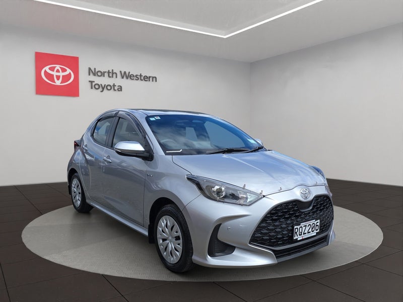 2026 Toyota Yaris GX 1.5P HEV ECVT FWD HB/5D/5S...
