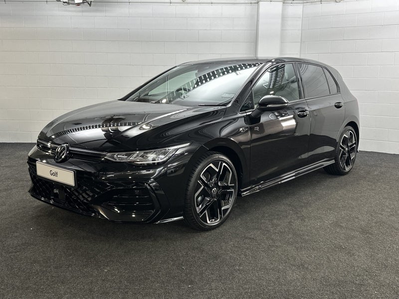 2026 Volkswagen Golf 8.5 R-LINE