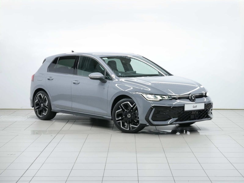 2026 Volkswagen Golf R-Line