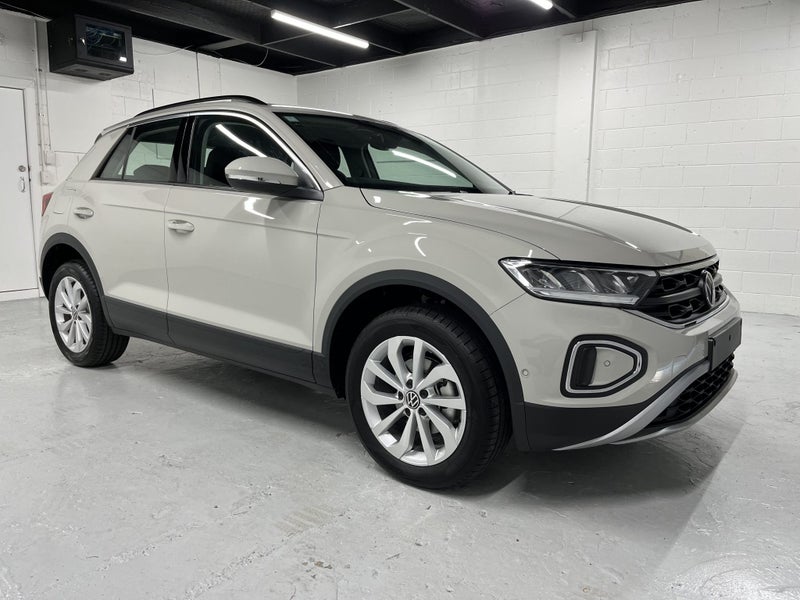 2026 Volkswagen T-Roc Life 1.4