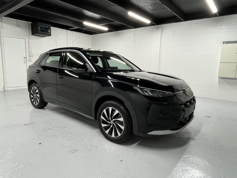 2026 Volkswagen T-Roc Life 1.5 eTSI