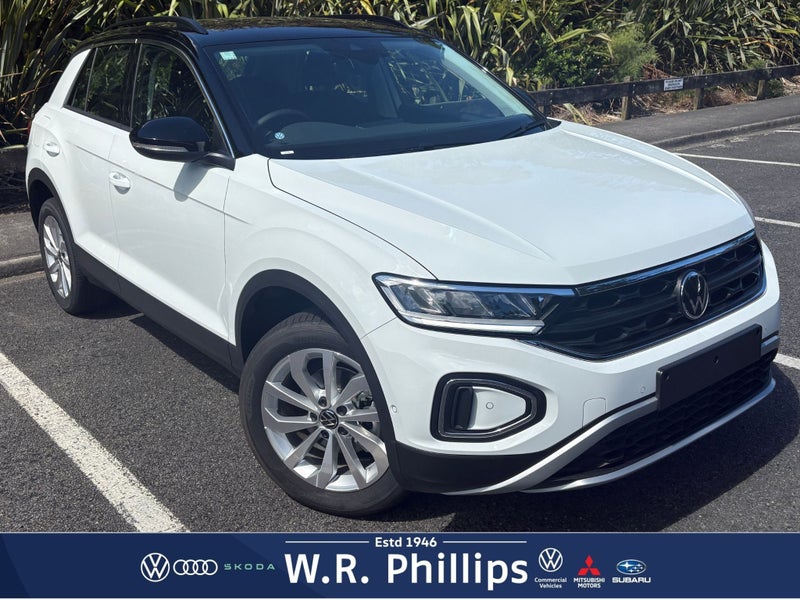 2026 Volkswagen T-Roc Life
