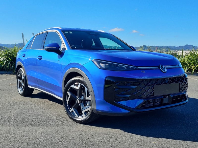 2026 Volkswagen T-Roc R-Line 1.5Pmht/7At