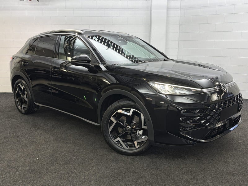 2026 Volkswagen T-Roc R-LINE