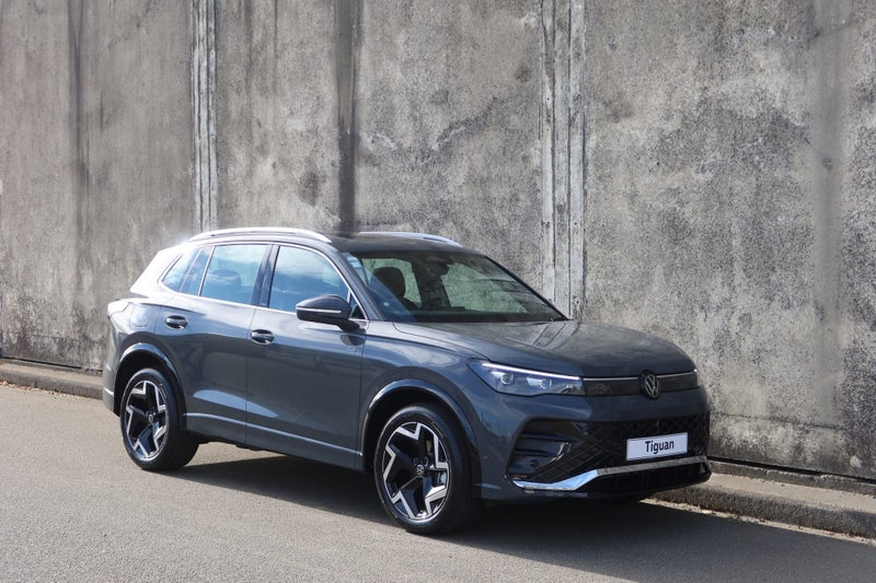 2026 Volkswagen Tiguan 3 R-Line Touring package