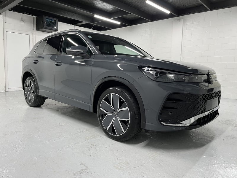 2026 Volkswagen Tiguan R-Line Awd 2.0Pt/4Wd