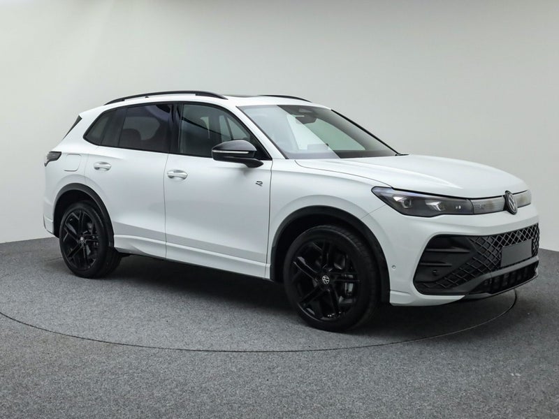 2026 Volkswagen Tiguan R-Line AWD