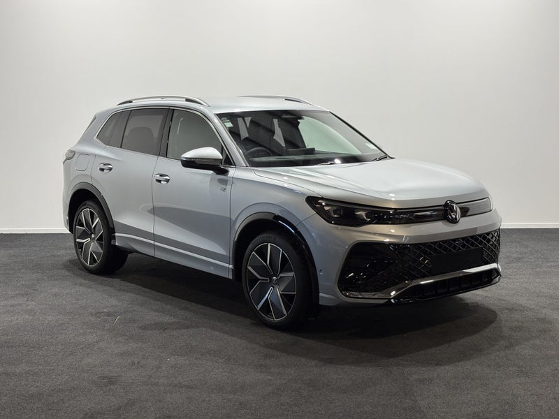 2026 Volkswagen Tiguan R-Line AWD
