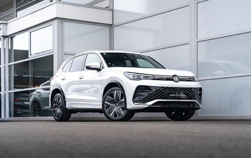 2026 Volkswagen Tiguan R-Line AWD Turbo 195kW T...
