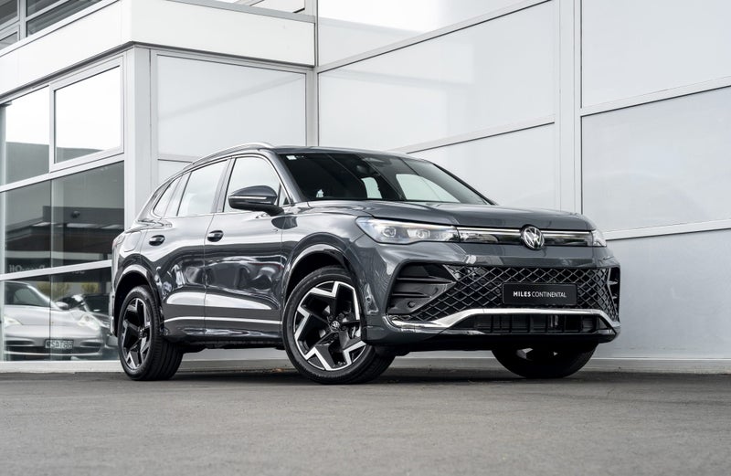 2026 Volkswagen Tiguan R-Line Touring 2WD Petro...