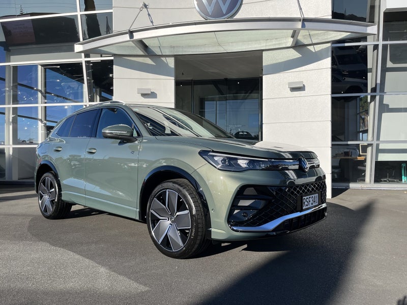 2026 Volkswagen Tiguan R-Line TSI 2.0T/4Wd