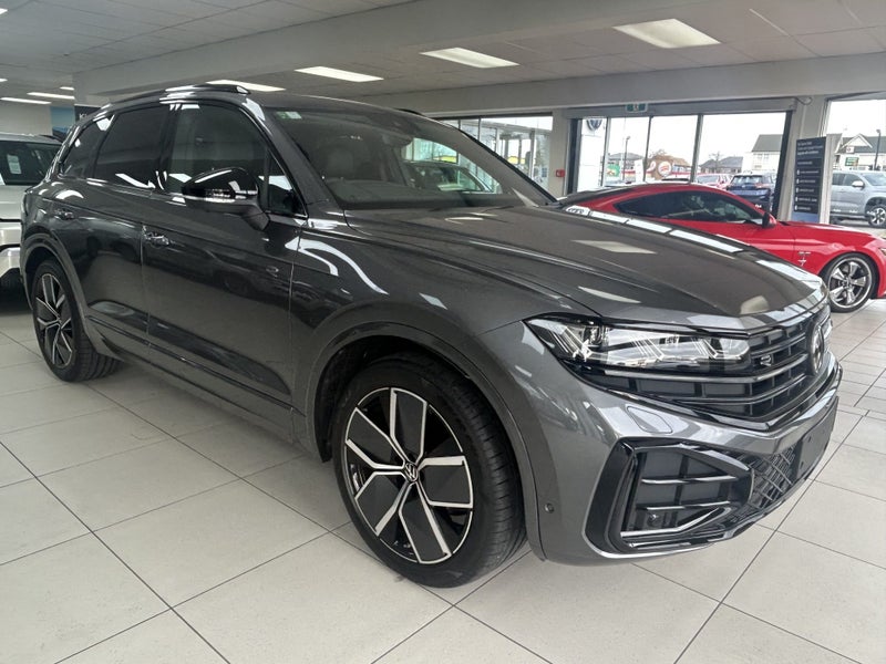 2026 Volkswagen Touareg TDI V6S R-Line