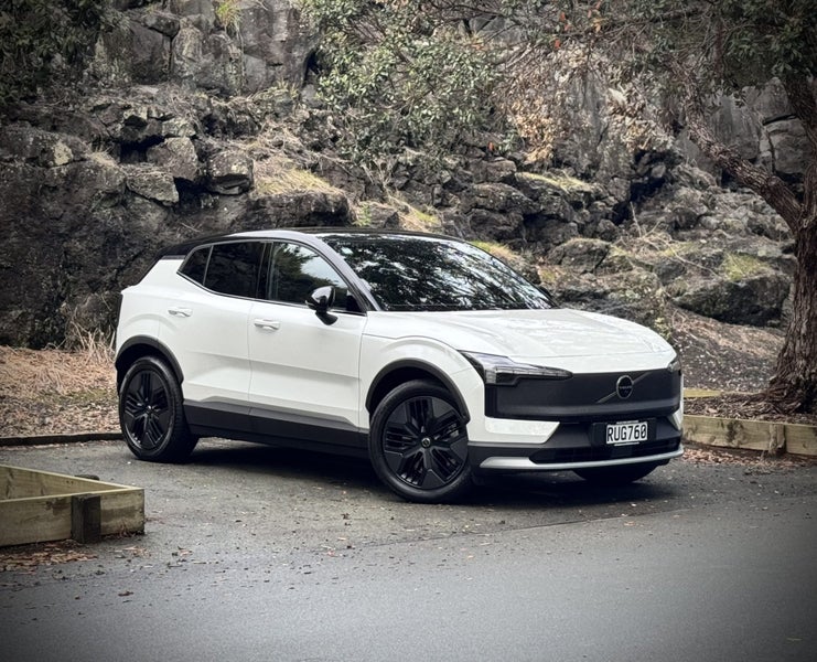 2026 Volvo EX30 Cross Country Ultra Twin Motor...