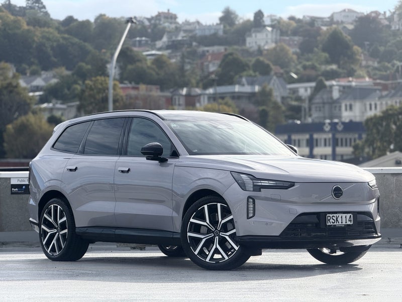 2026 Volvo EX90 Ultra Twin Motor Performance