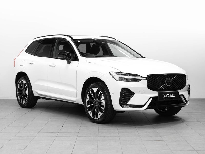2026 Volvo XC60 B5 Ultra Dark 2L Mild Hybrid AWD
