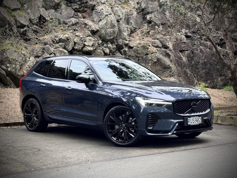 2026 Volvo XC60 T8 Black Edition Plug-in Hybrid